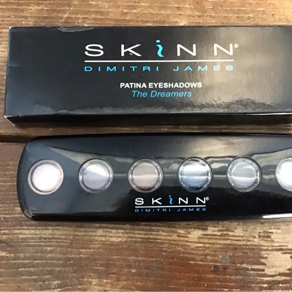 SKINN Patina Eyeshadow Palette The Dreamers Of 6 Assorted Colors ~ FULL SIZE new - Picture 3 of 8